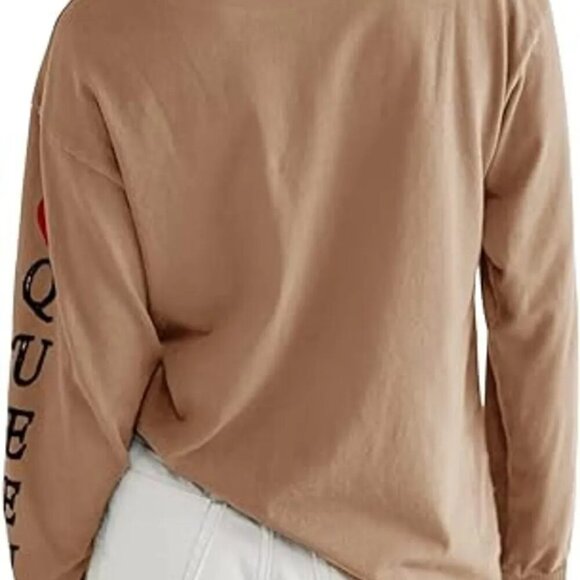 Queen of Hearts Playing Card Graphic Round Neck Sweatshirt - Picture 9 of 9